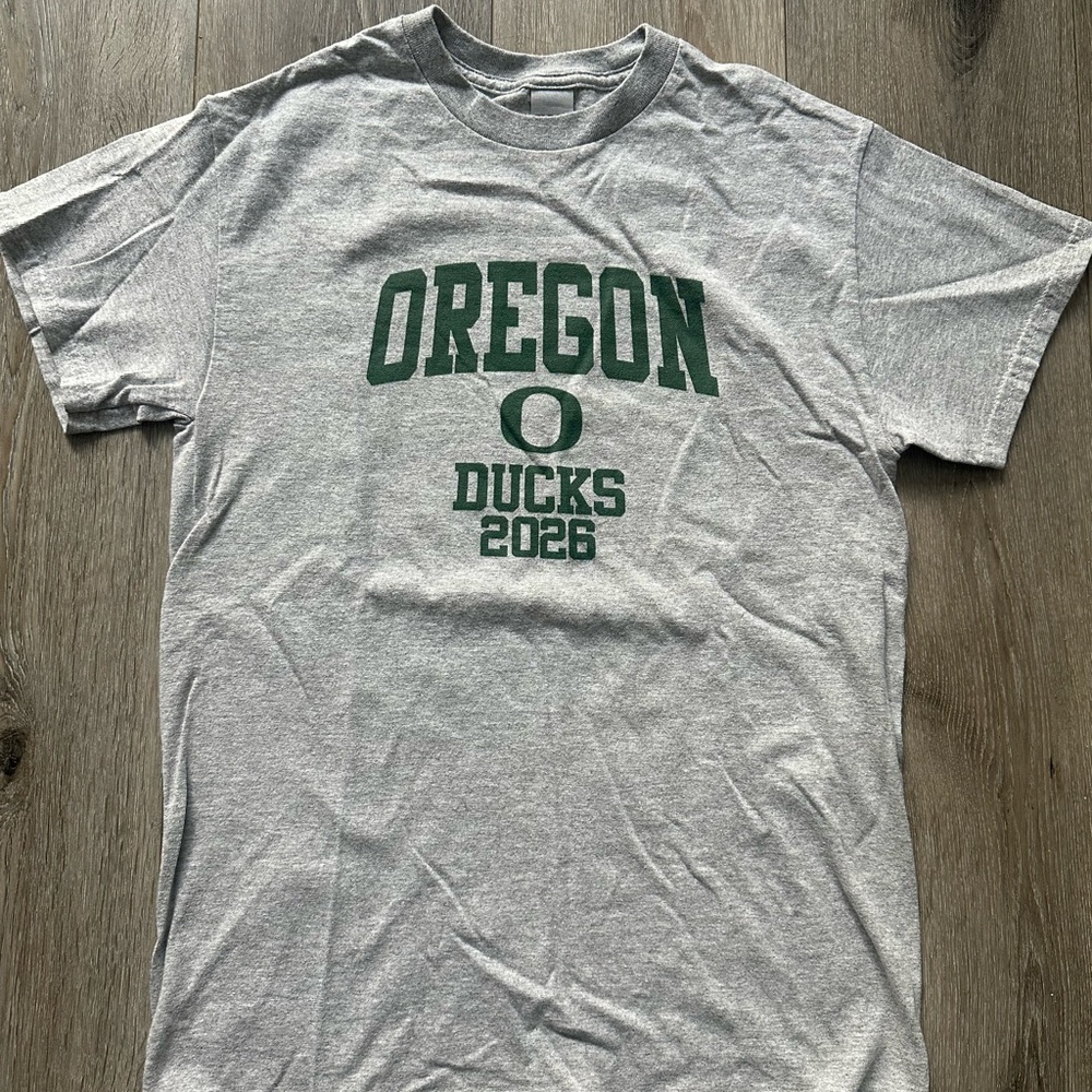 2026 Oregon Ducks Duck UO custom T-shirt, worn once size small S